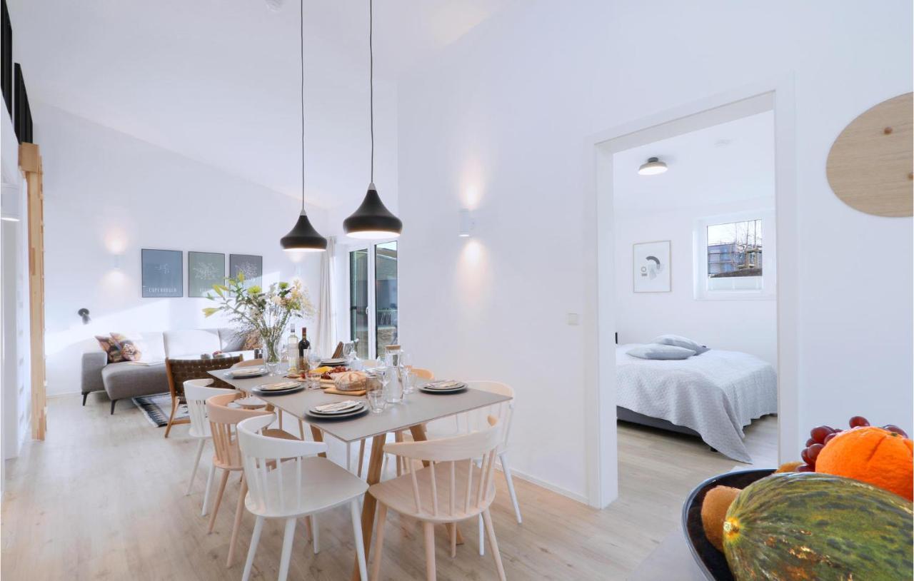 Cozy Home In Lembruch-Duemmer See With Wifi Extérieur photo
